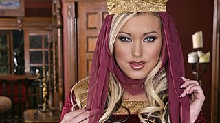 A Queen or a Bitch? Thumbnail