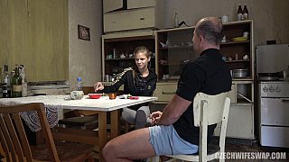 Wife swap 12/2 (let's cheat!) Thumbnail