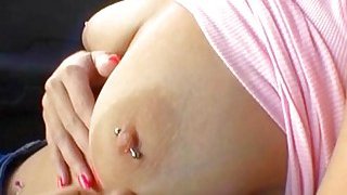 Hot nonprofessional shows her milk shakes Thumbnail